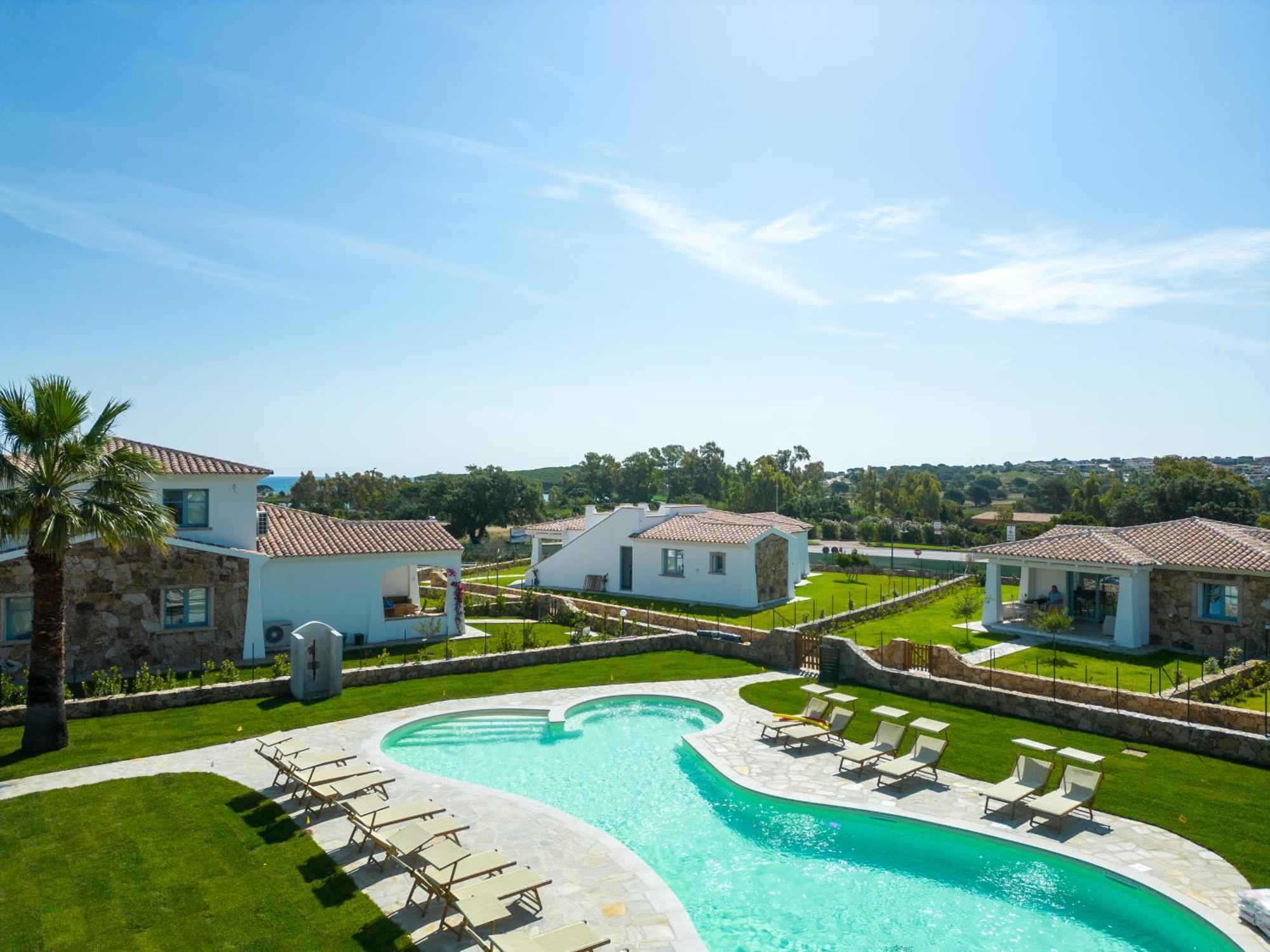 Enaja - Luxury Retreat Apart otel Budoni Dış mekan fotoğraf